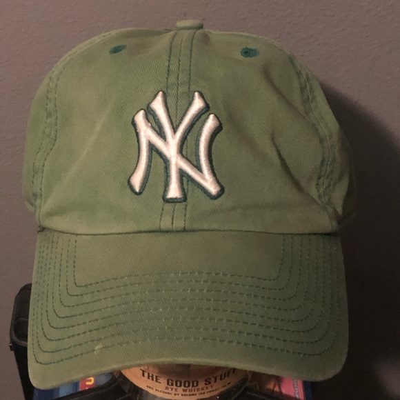 Other - YANKEES BALL CAP